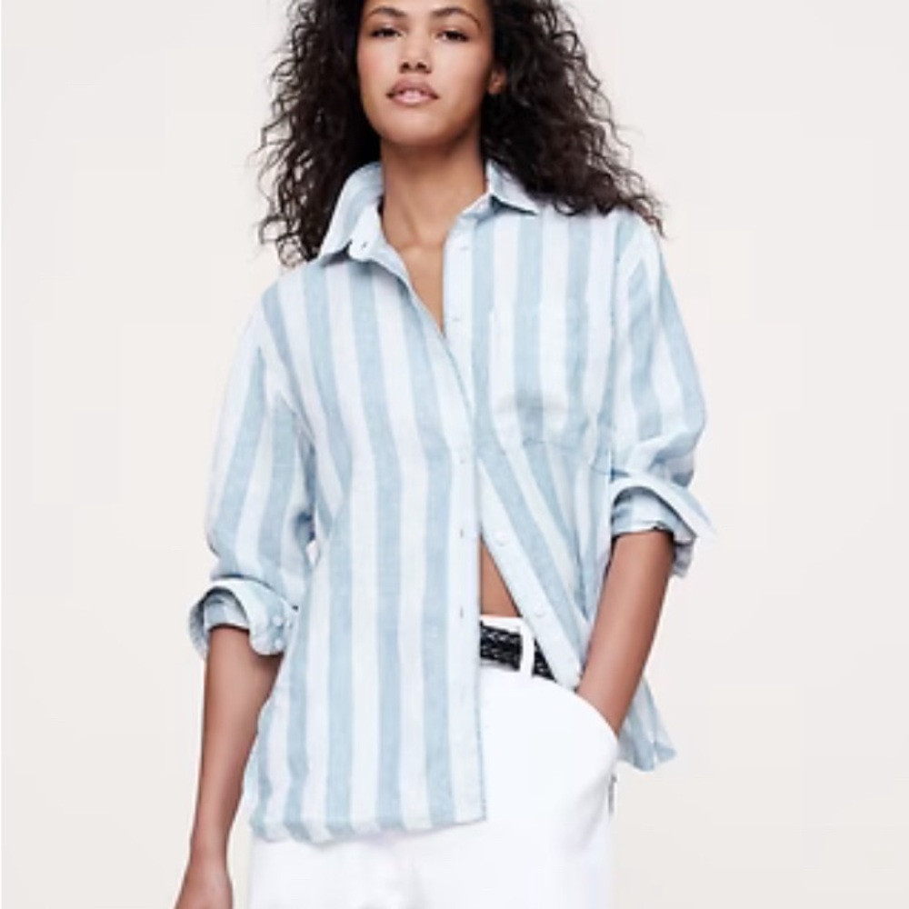 Banana republic linen blue and white striped shirt medium